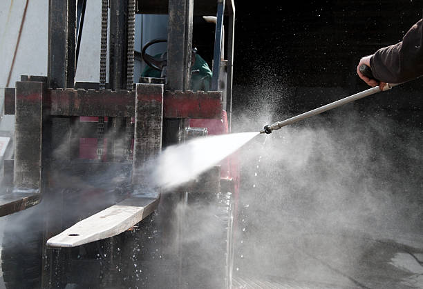 Best Driveway Pressure Washing  in Gumlog, GA